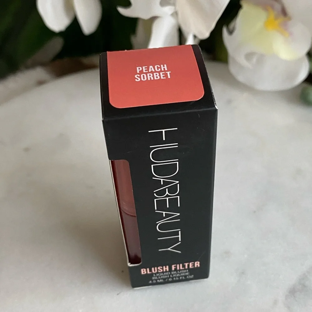 HUDA BEAUTY huda beauty